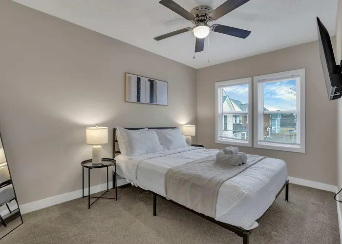 Modern Townhouse In Historic Building Walk To Downtown * Columbus