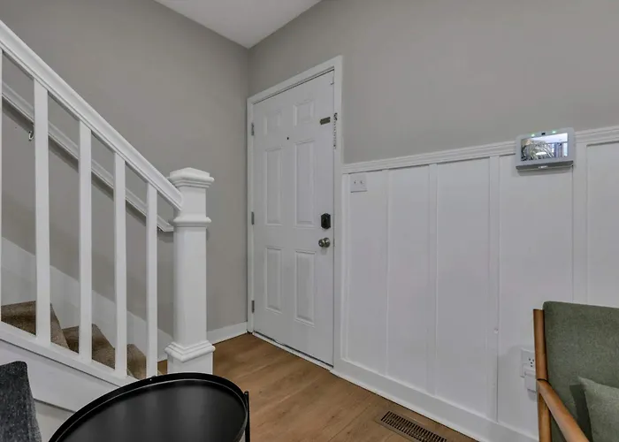 Apartment Modern Townhouse In Historic Building Walk To Downtown